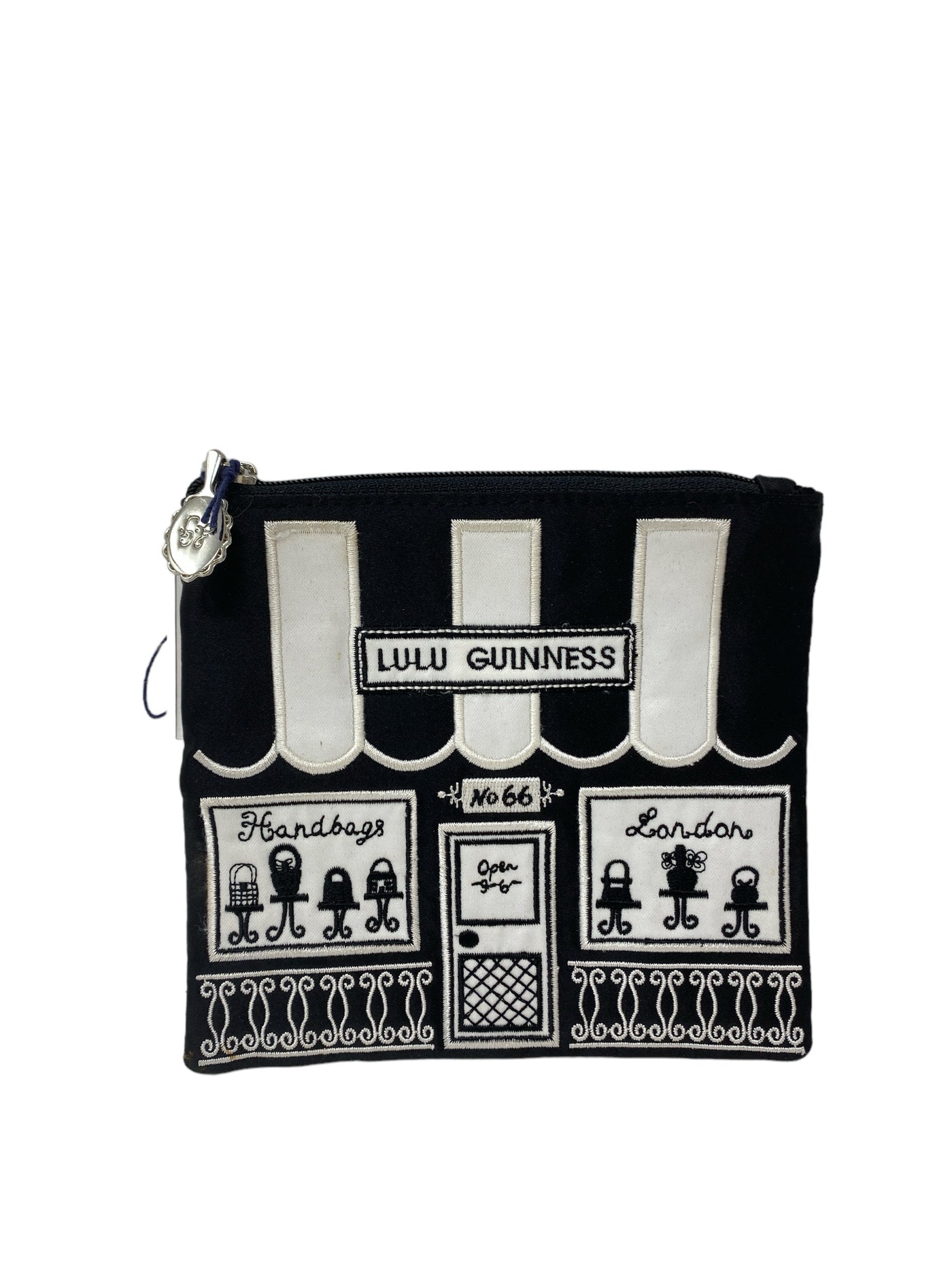 It's SO You Boutique Black White Print New With Tags Wristlet