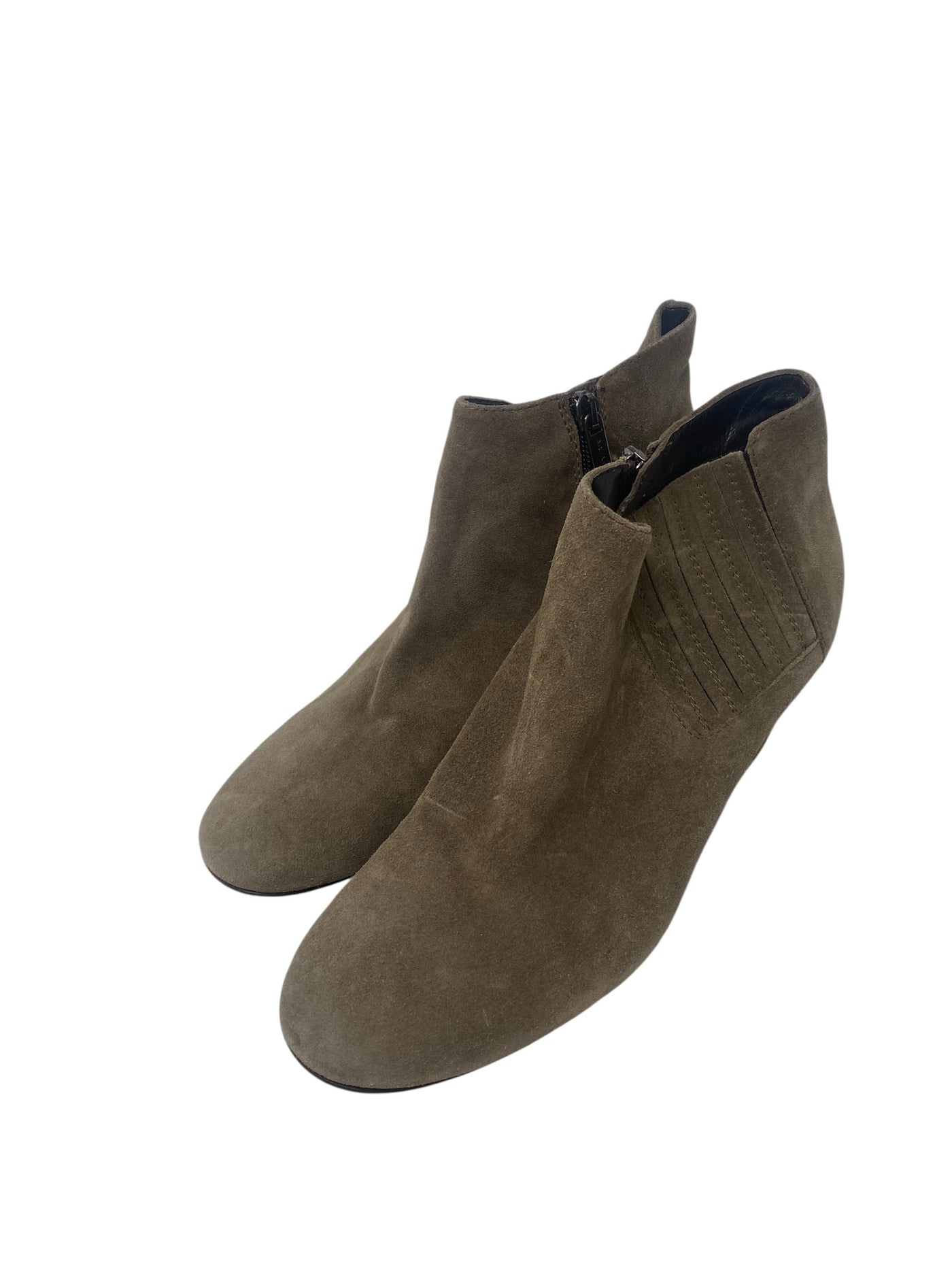 It's SO You Boutique Women Size 10 Taupe Booties