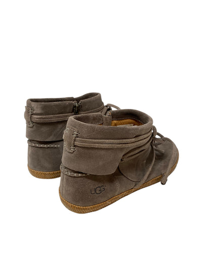 Ugg Women Size 8.5 Taupe Booties