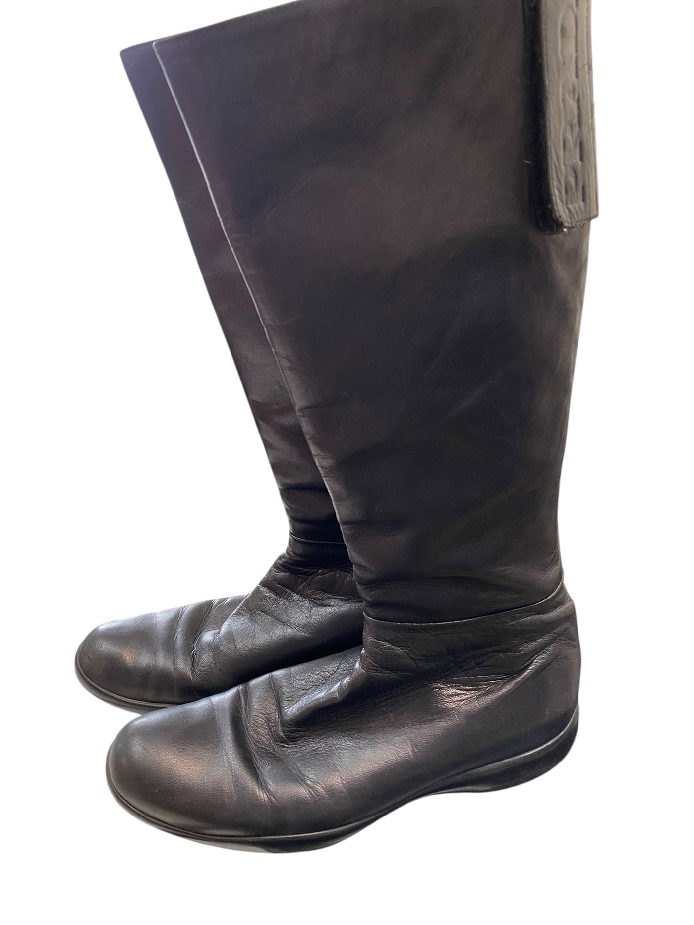 Authentic "pre-loved" Luxury Shoes Women Size 39 Black Boots