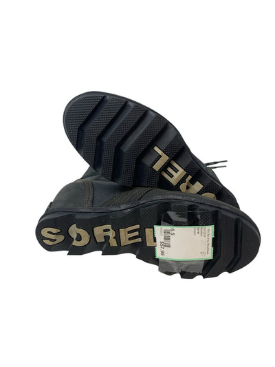 Sorel Women Size 6.5 Green Booties