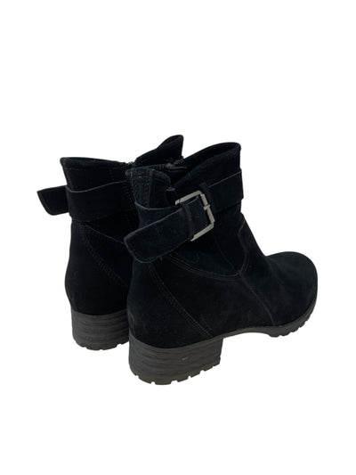 Clarks Women Size 7 Black Boots