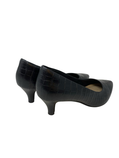 Clarks Women Size 9.5 Black Heels