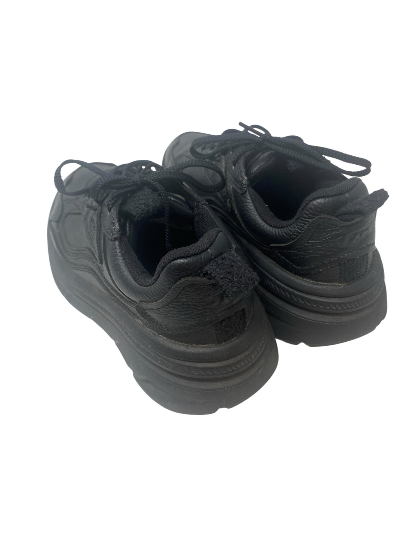 Ugg Women Size 7.5 Black Athletic