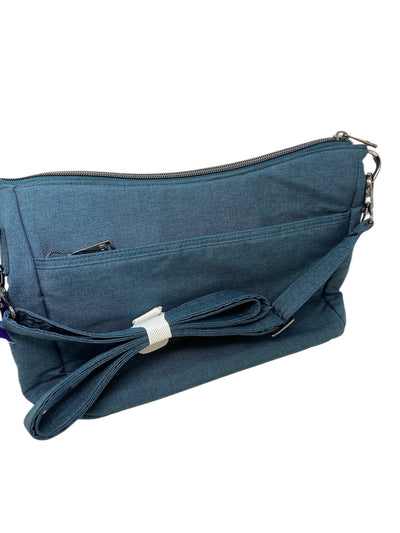 Lug Teal Crossbody