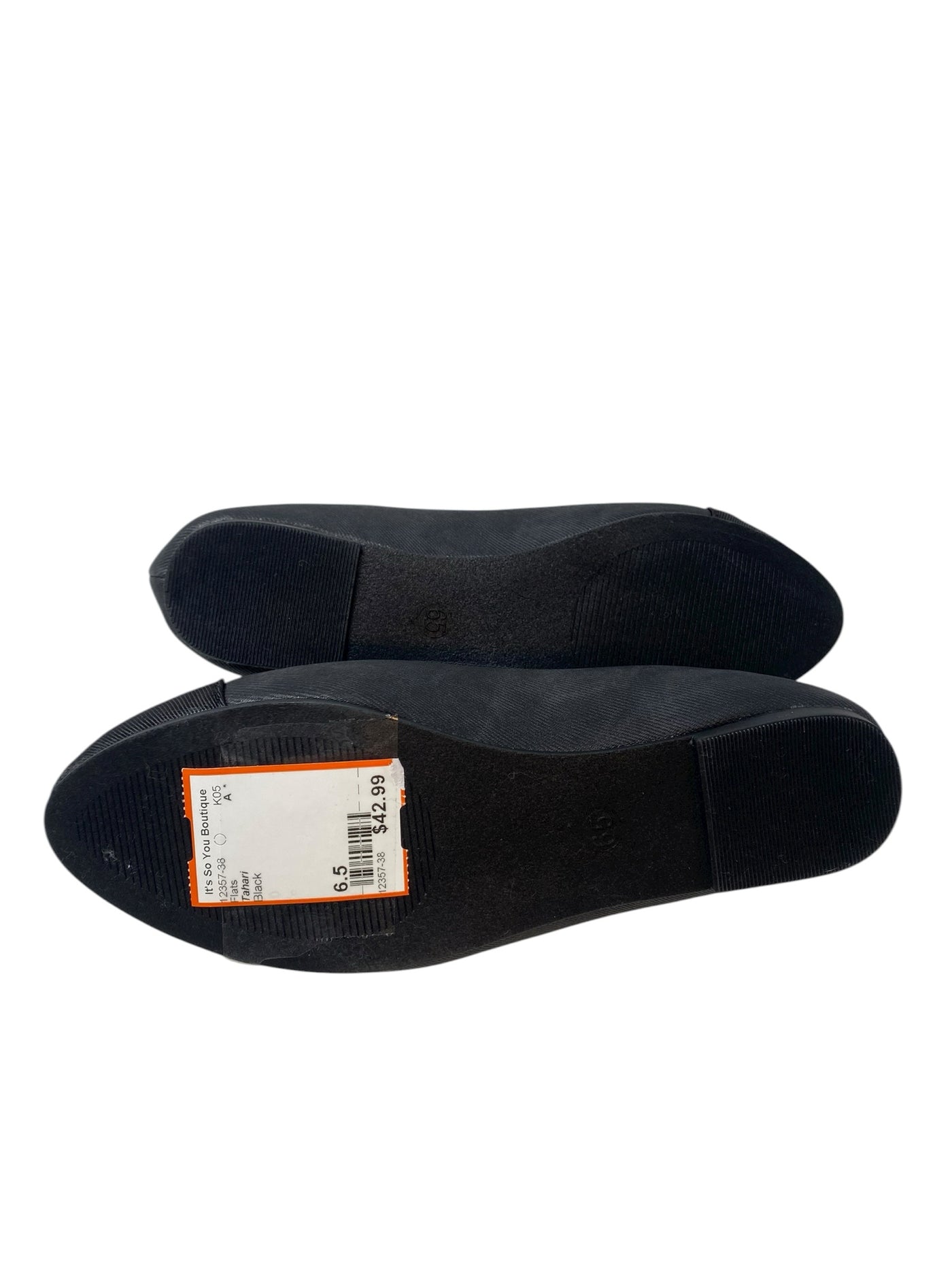 Tahari Women Size 6.5 Black Flats