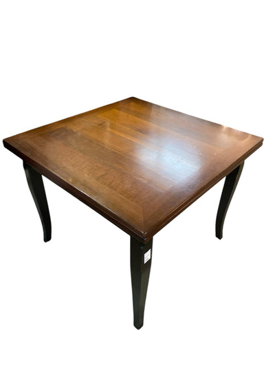 It's SO You Boutique Dining Table