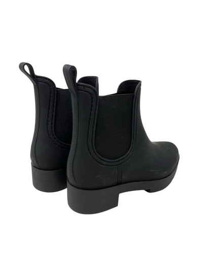 It's SO You Boutique Women Size 9 Black Booties