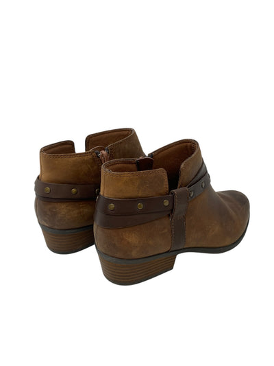 Clarks Women Size 8 Brown Booties