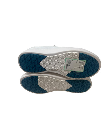 It's SO You Boutique Women Size 7 White Athletic